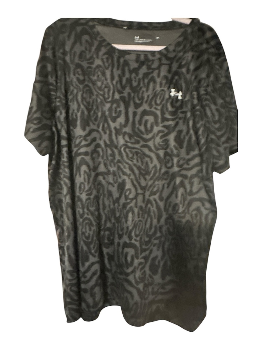 NWOT Under Armour Black & Dark Gray Patterned Short-Sleeve Performance Tee 2x